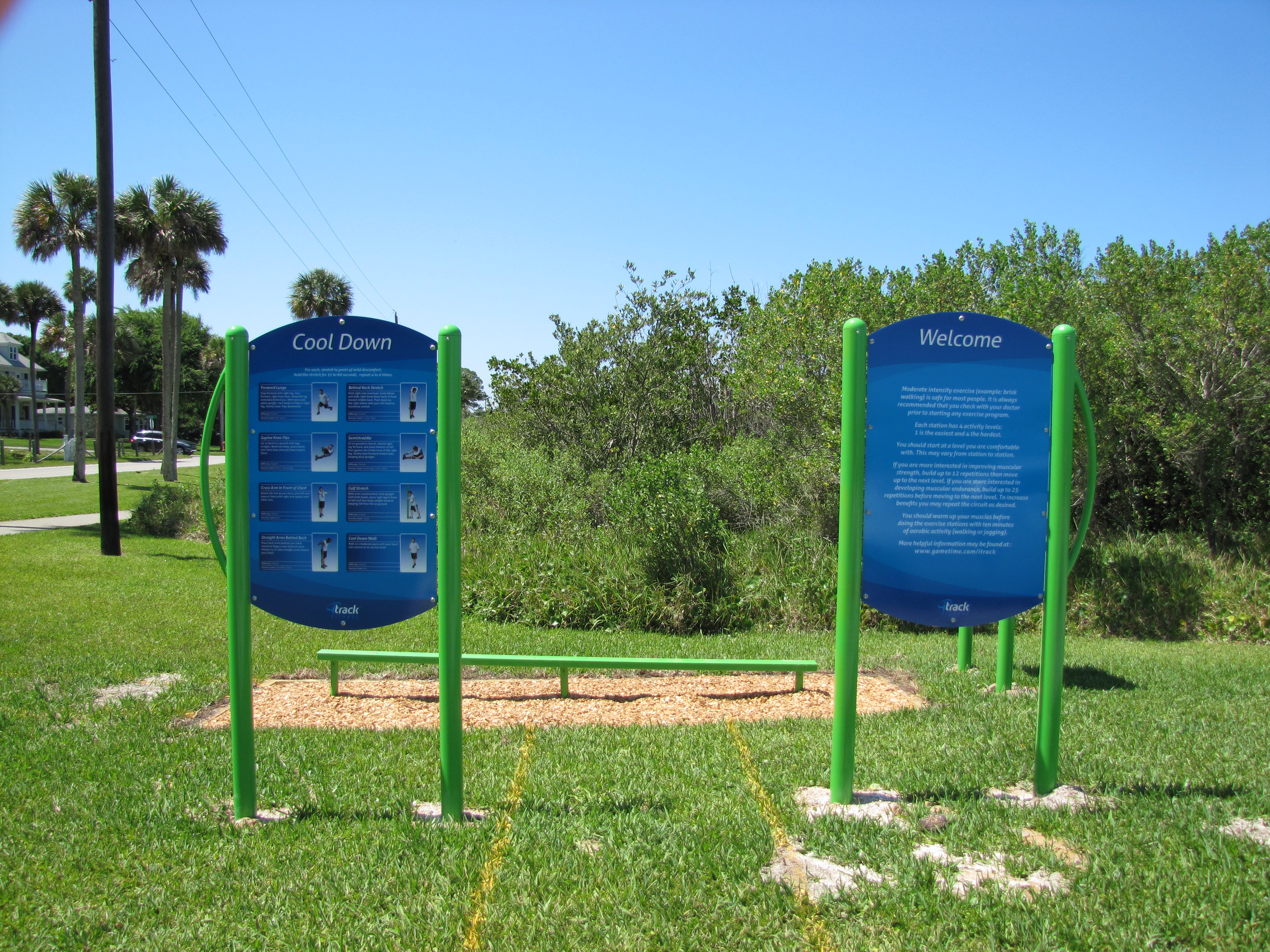 Fitness Trail Along Riverside Drive